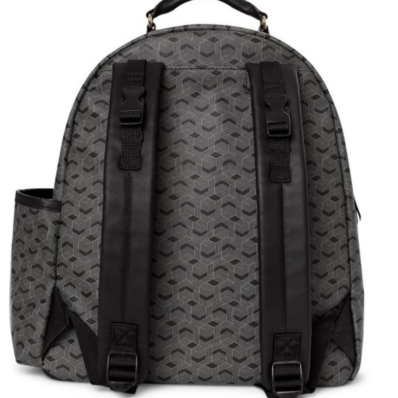 Skip Hop Deco Saffiano Diaper Backpack - Picture 5 of 9